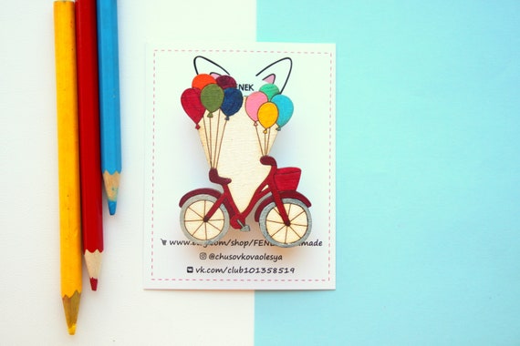 Bicycle wooden brooch / Wood pin with balloons / Gift for Her / Brooch and badge