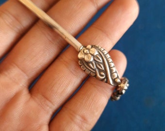 Hair Pin, Metal Hair Accessory. Handmade Bun Pin in  Silver. Mini Hair Fork, U Pin, french hair pin, mom gift. juda pin for women bun fork