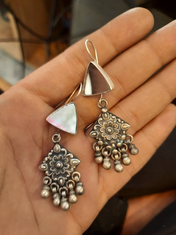 Navajo Small Feather Sterling Silver Dangle Post Earrings - Native American  | Native American Jewelry
