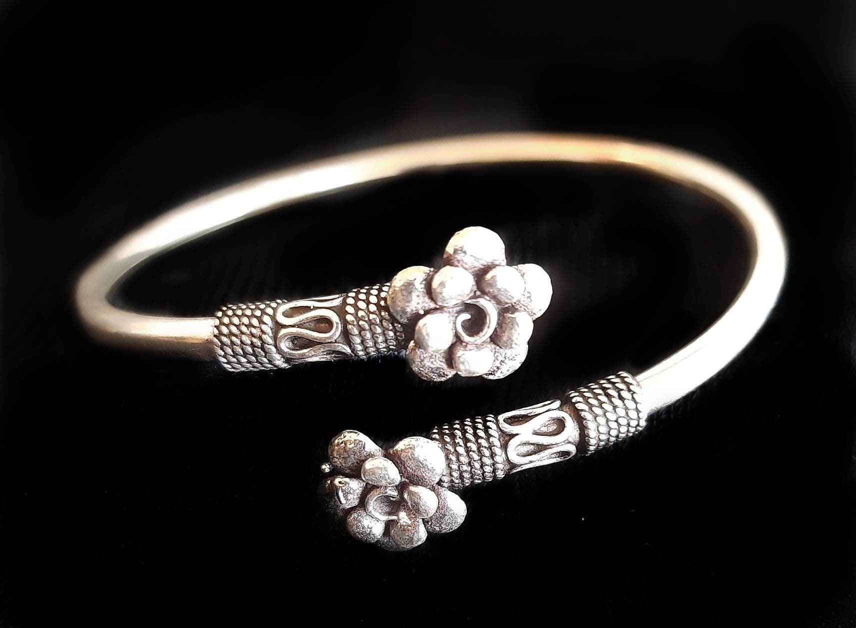 Indian Designer Hand Made Silver Openable Bangles for Men's and