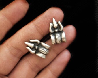 zilveren stekers, eenvoudige zilveren stekers, kleine zilveren stekers, sterlingzilveren kleine stekers, oorbellen stekers in sterlingzilver, tribal 925 stekers