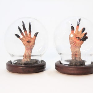Pan's Labyrinth Pale Man Hands Miniature, right  and left hand, El Laberinto Del Fauno taxidermy Diorama Guillermo Del Toro, Gift Horror Movie Art Fans by Stefanie Bonte
