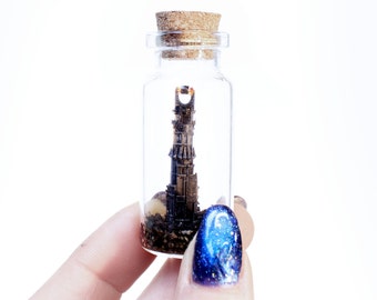 Tiny Barad-dûr Tower in Mini Glass Bottle | Handmade Tolkien's Lord of the Rings Miniature | The Eye of Sauron in Mordor | Small LOTR Gift