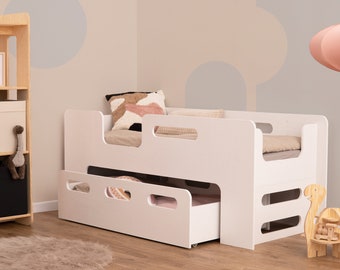 Lit double pour tout-petit, lit Montessori, lit fait à la main pour tout-petit, cadre de lit, lit pour tout-petit en bois, chambre d'enfant