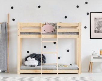 Lits superposés pour les enfants, lit maison Montessori, lit fait main solide pour enfant en bas âge, lits superposés avec rangement