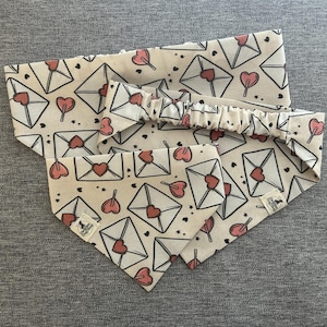 Valentine&#39;s Day Scrunchie Bandana, Lollipops and Letters, Pet accessories