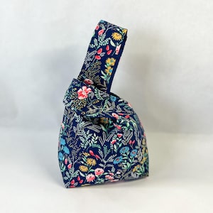 Japanese Knot Bag Sewing Kit Beginner: DIY Craft Project image 2