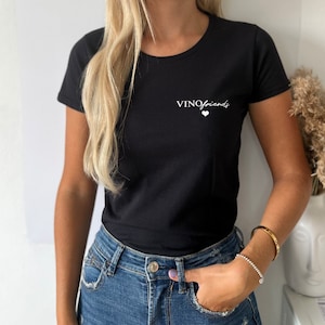Vinofriends T-Shirt Damen,100% Baumwolle, Fear Wear Organic,Vino, Wein, Weinfreunde Geschenkidee Freundin JGA Junggesellinenabschied