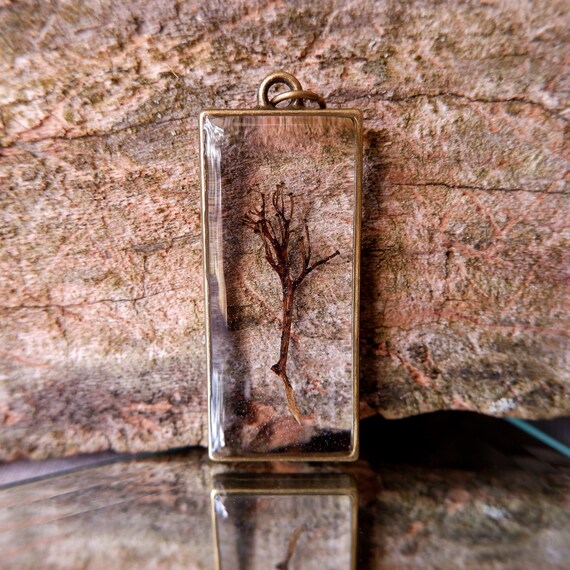 natural resin for jewelry