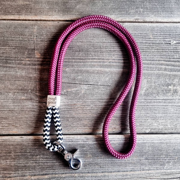 langes Schlüsselband, Schlüsselanhänger, Lanyard, Aubergine/Schwarz/Weiß