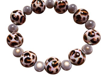 Leo Magic 3D Bracelet 10+14 mm Beads Elastic, Color Leo + White
