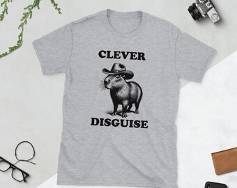 Capybara Bandit: Zabawna koszulka unisex z krótkim rękawem w stylu western