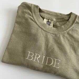 Comfort Colors Bride Tee - Unisex Short Sleeve Shirt - Wife Bridal - Oversized Crewneck - Womens Tees - Wedding Gift - 2023 Wedding