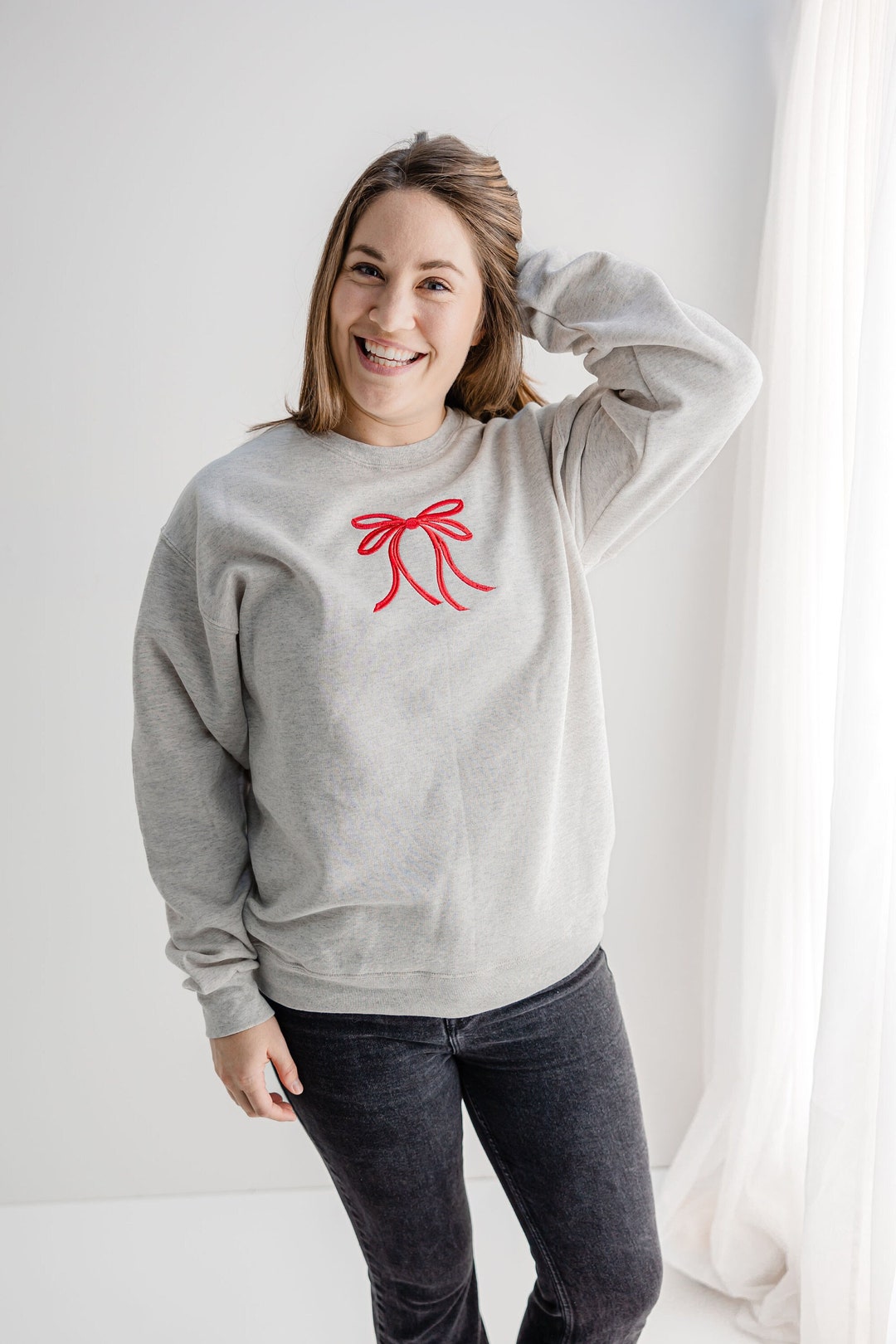 Bow Detail Cropped Sweatshirts