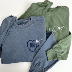 Comfort Colors RN Nurse LONG Sleeve Embroidered Shirt - Stethoscope - Nursing School - Nurse Gift - Healthcare - First Responder Gift