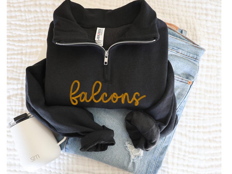 Personalized Embroidered Sports Team Quarter Zip Sweatshirt - Custom Team Spirt Sweater - Custom School Sweater - College Team Sports Mascot