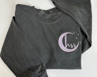 カスタム刺繍長袖シャツ - コンフォートカラー長袖Tシャツ - カスタムテキスト - パーソナライズされた名前の格言 - カスタムビジネスロゴ