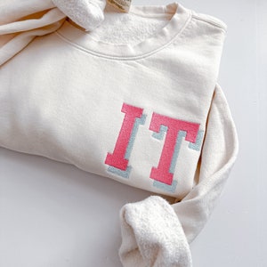 Sudadera ligera y cómoda con inicial de sombra bordada personalizada - Suéter universitario personalizado con letras - Monograma personalizado