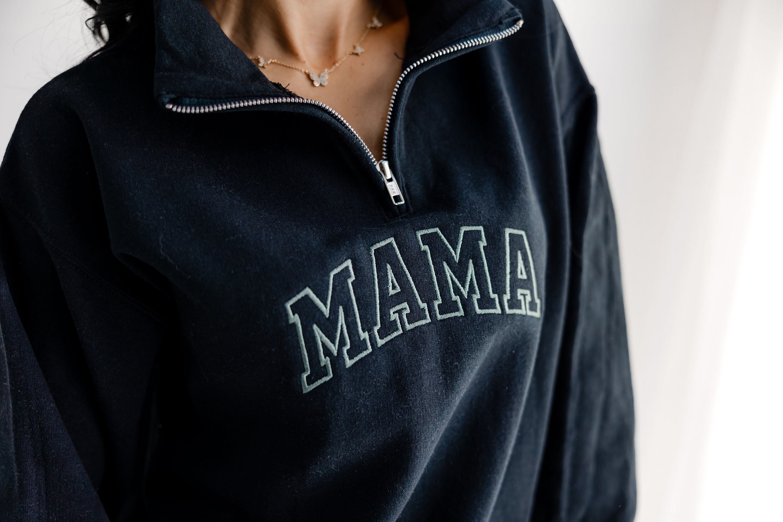Vintage HAMMERSCHIMD Sweatshirt 1/4 Zip Embroidery Flower