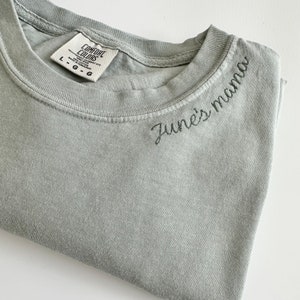 Comfort Colors Embroidered Custom Neckline Embroidered Mama T Shirt - Personalized - Kid&#39;s Name - Unisex - Neckline Collar Embroidery