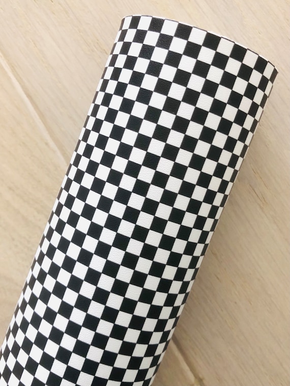 Black & White Wavy Checkerboard Scissors