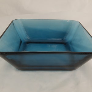 RETRO SQUARE BOWL!  Vintage Square Dark Turquoise Blue Glass Soup Coupe Salad Bowl