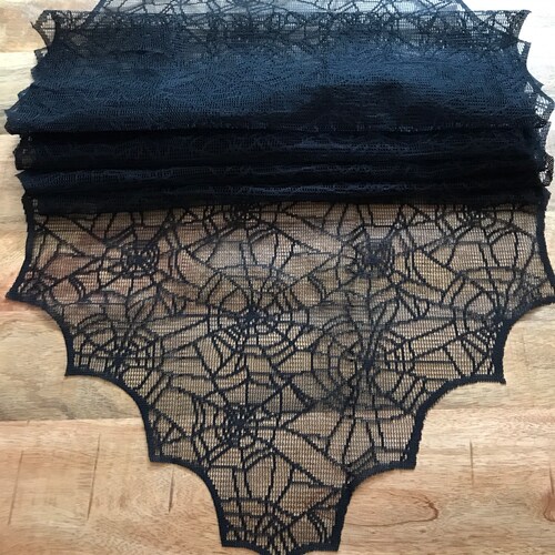 Halloween Table Runner , Halloween Decor , Halloween Decoration , Halloween Table Decor ,  Halloween Party Decor , Web , Lace , Spider Web