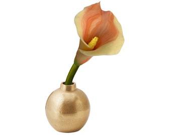 flower sculpture, calla lily gift, glam decor, dinner party, yellow lily, gold vase, personalized gift, gold decor