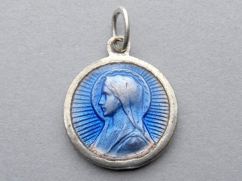 St Mary Antique Religious Pendant.