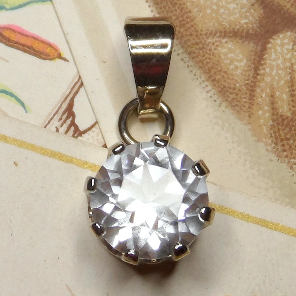 Solitaire. Zirconium Vintage Pendant.