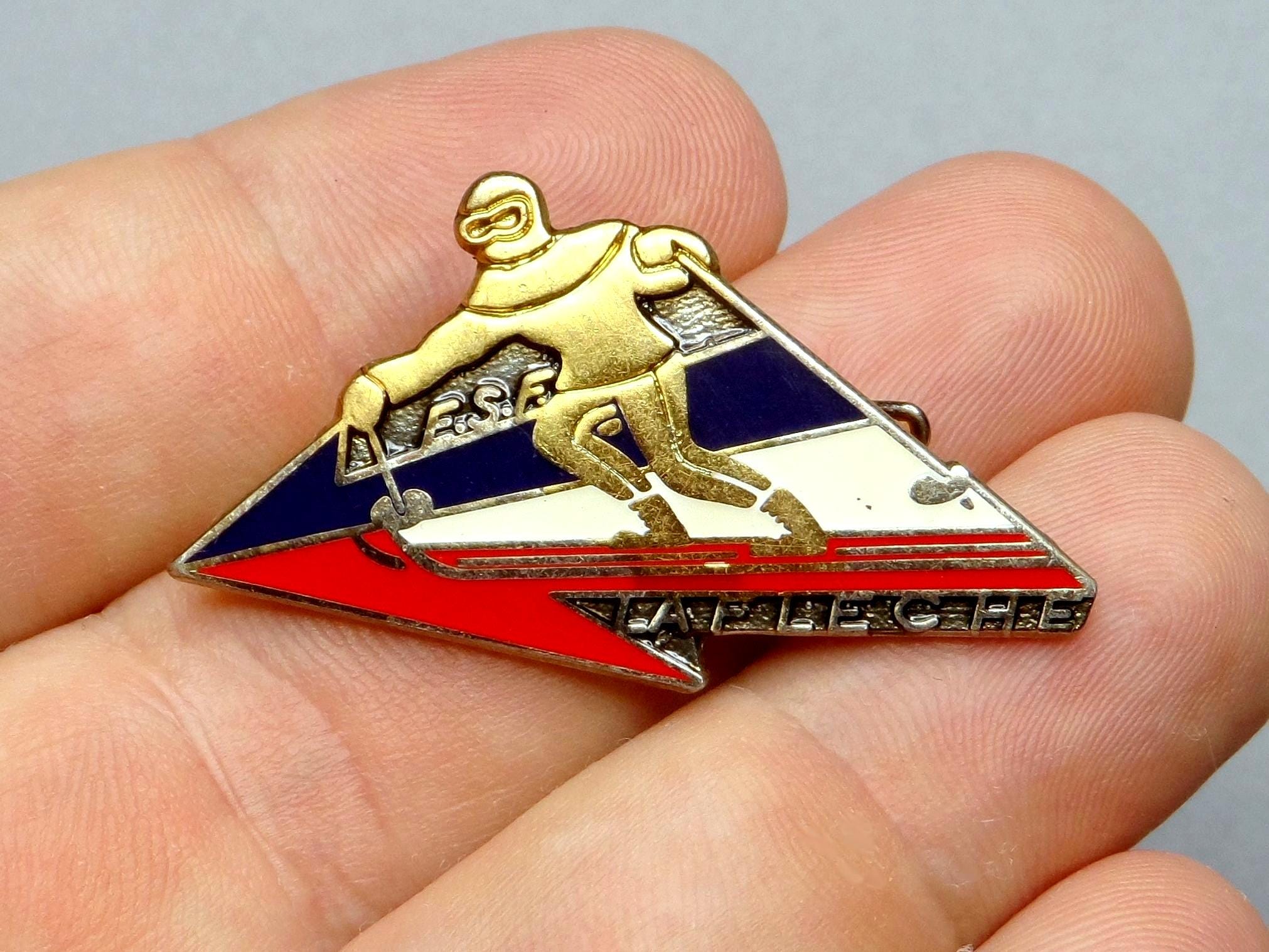 Rare Broche Vintage École De Ski International - Pin's Collection Ski