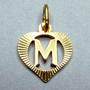 Pingente de coração Mr. Vintage. Medalha folheada a ouro.