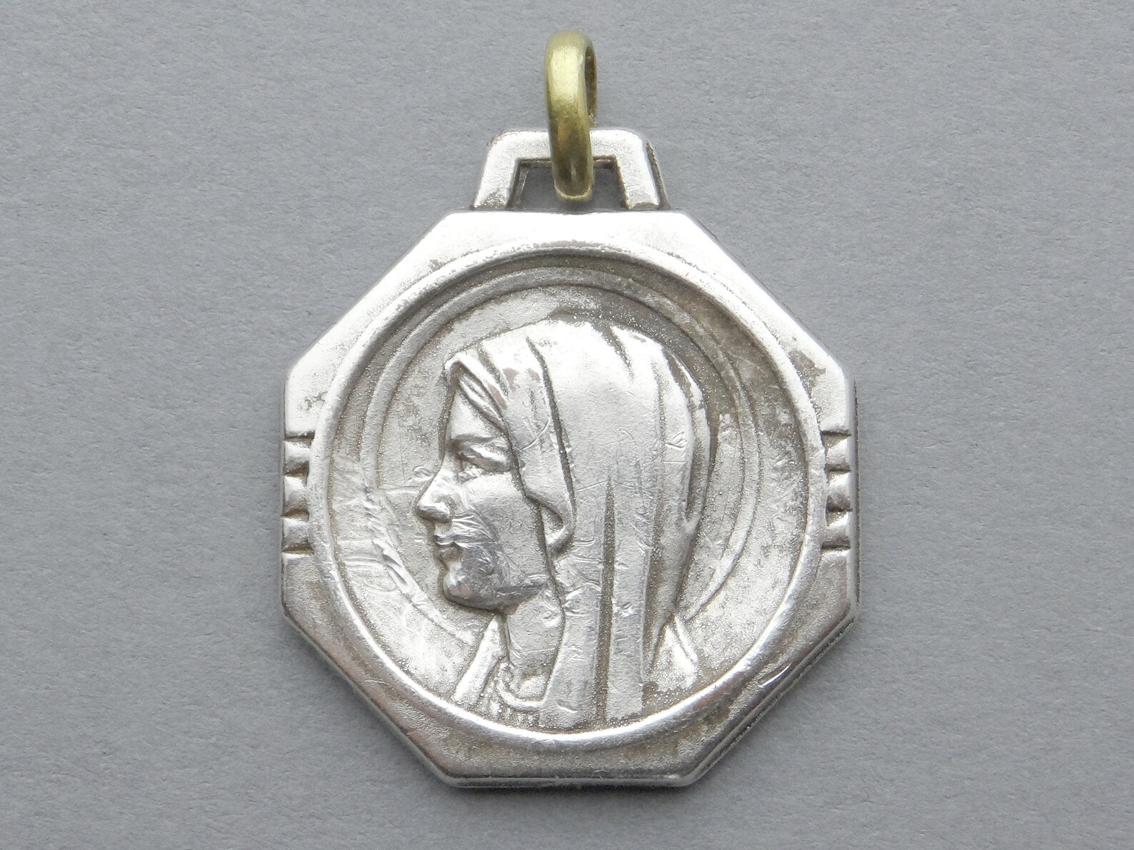 St mary pendant Clearance