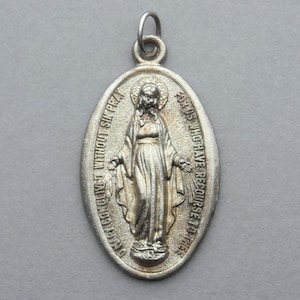 Miraculous Medal, English Version. Vintage Religious Pendant.