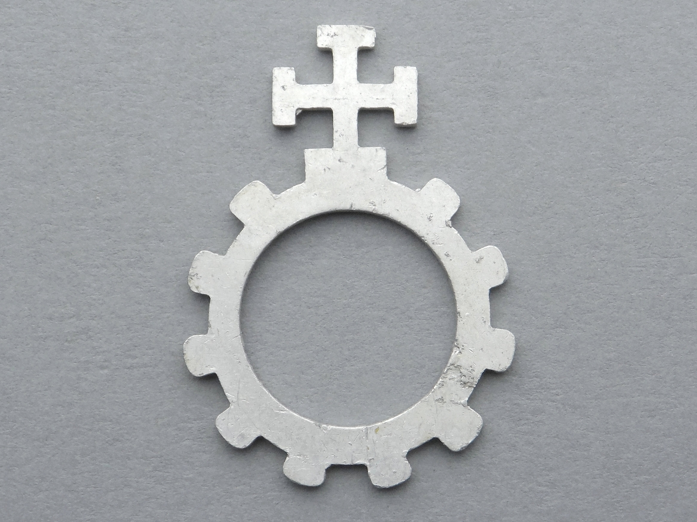 Dizainier. Antique Ring.