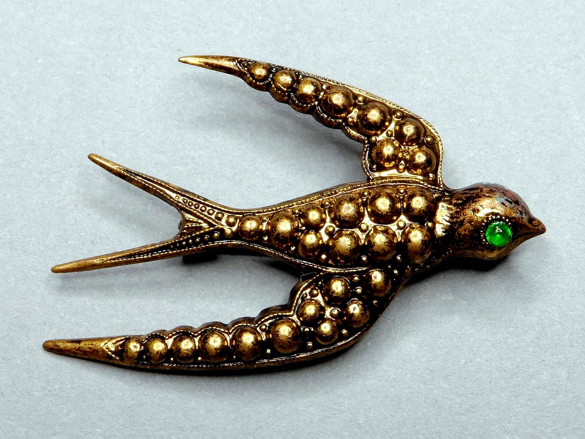 ツバメ。アンティークなフランスの鳥のブローチ。 - Etsy 日本