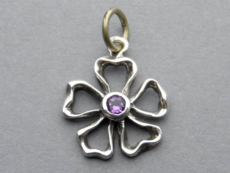 Flower Vintage Pendant.