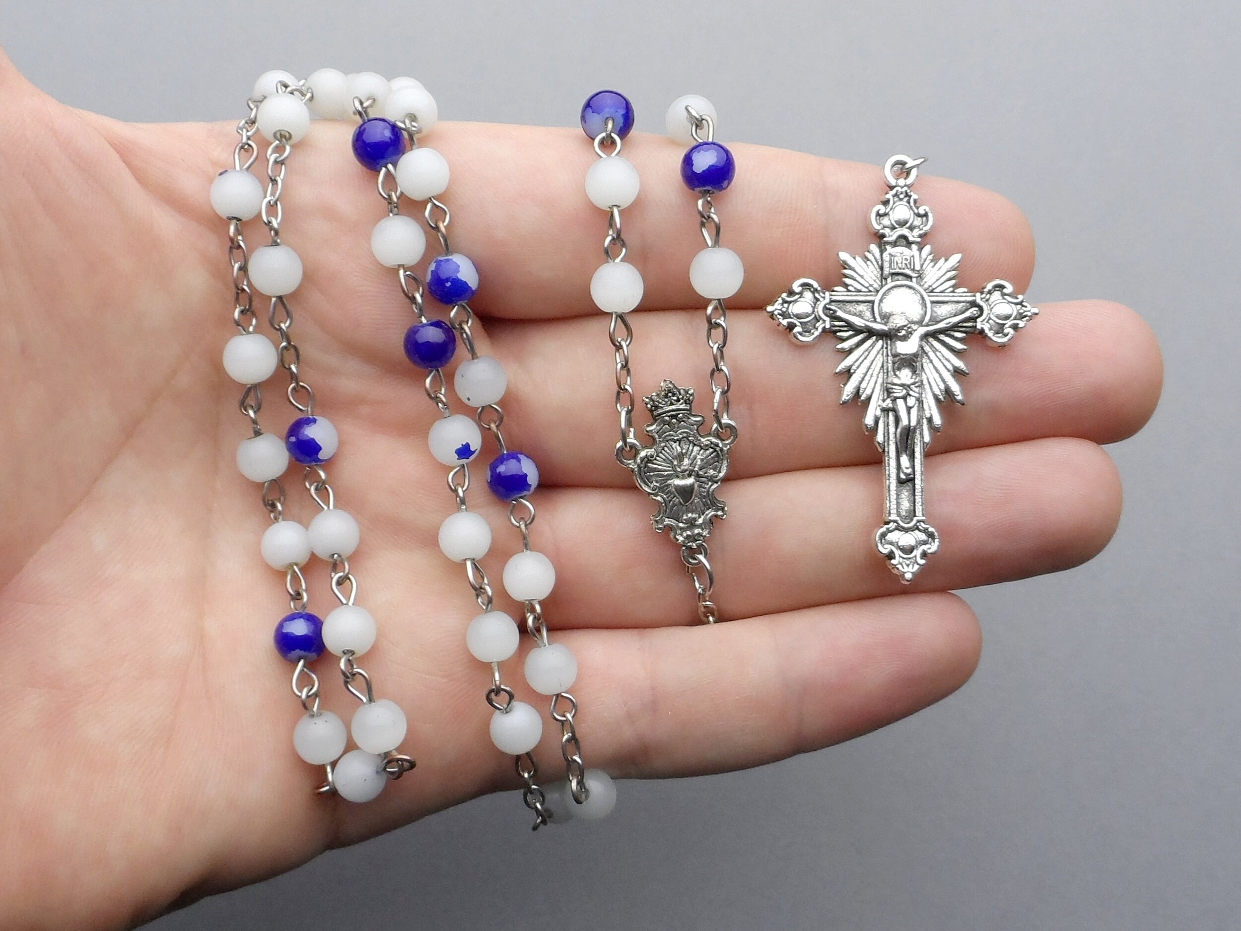Vintage Religious Rosary.