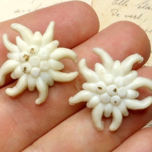 Edelweiss, Vintage Earring.