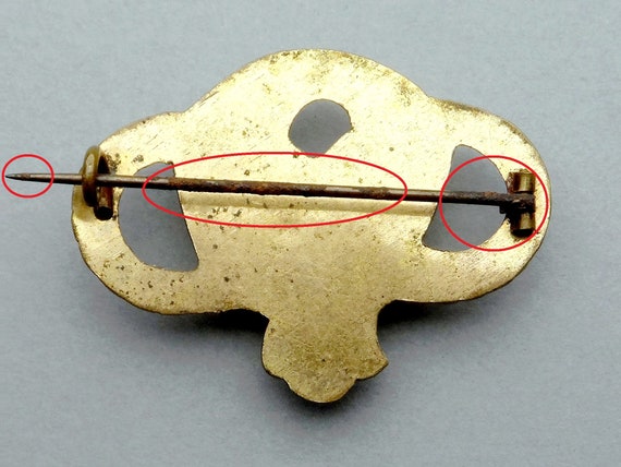 Knot & Q letter. Large Antique Brooch. - image 7