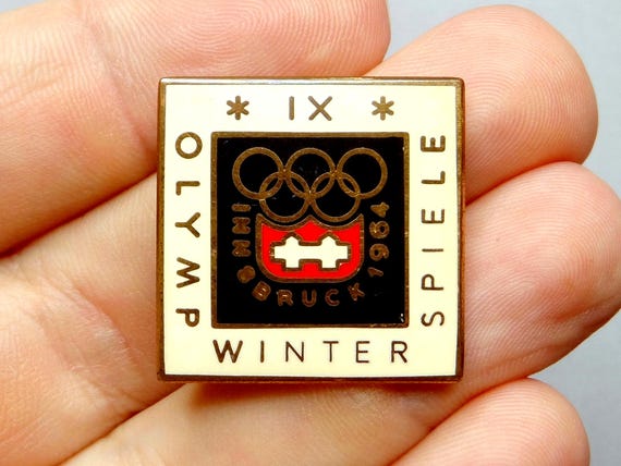 IX Olympic Winter Games. Olymp Winter Spiele IX. Innsbruck 1964. Antique Large Austria Enamel Brooch.