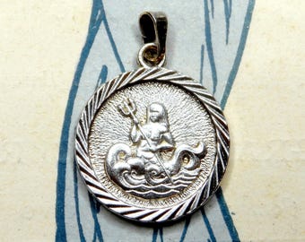 ZODIAC BEAUTIES AQUARIUS(水がめ座) 純銀 メダル 水瓶座。ヴィンテージペンダント。メダル。 - Etsy 日本