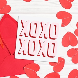 Digitale download XOXO-valentijnskaart, roze en witte liefdesafdruk thuis Valentijnsdagkaart, klasse Valentijn, schattige valentijn