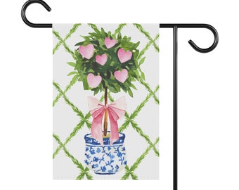 Valentine&#39;s Day Chinoiserie Hearts Topiary Garden Flag, 12&#39;&#39; × 18&#39;&#39; Blue and White Heart Plant Flag, Garden Banner, Citrus Garden Flag, Pink