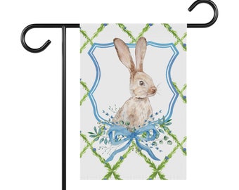 Green & White Spring Rabbit Crest Garden Flag, Preppy Chinoiserie Topiary Easter Bunny Garden Flag, 12&#39; × 18&#39;&#39; Garden Banner,