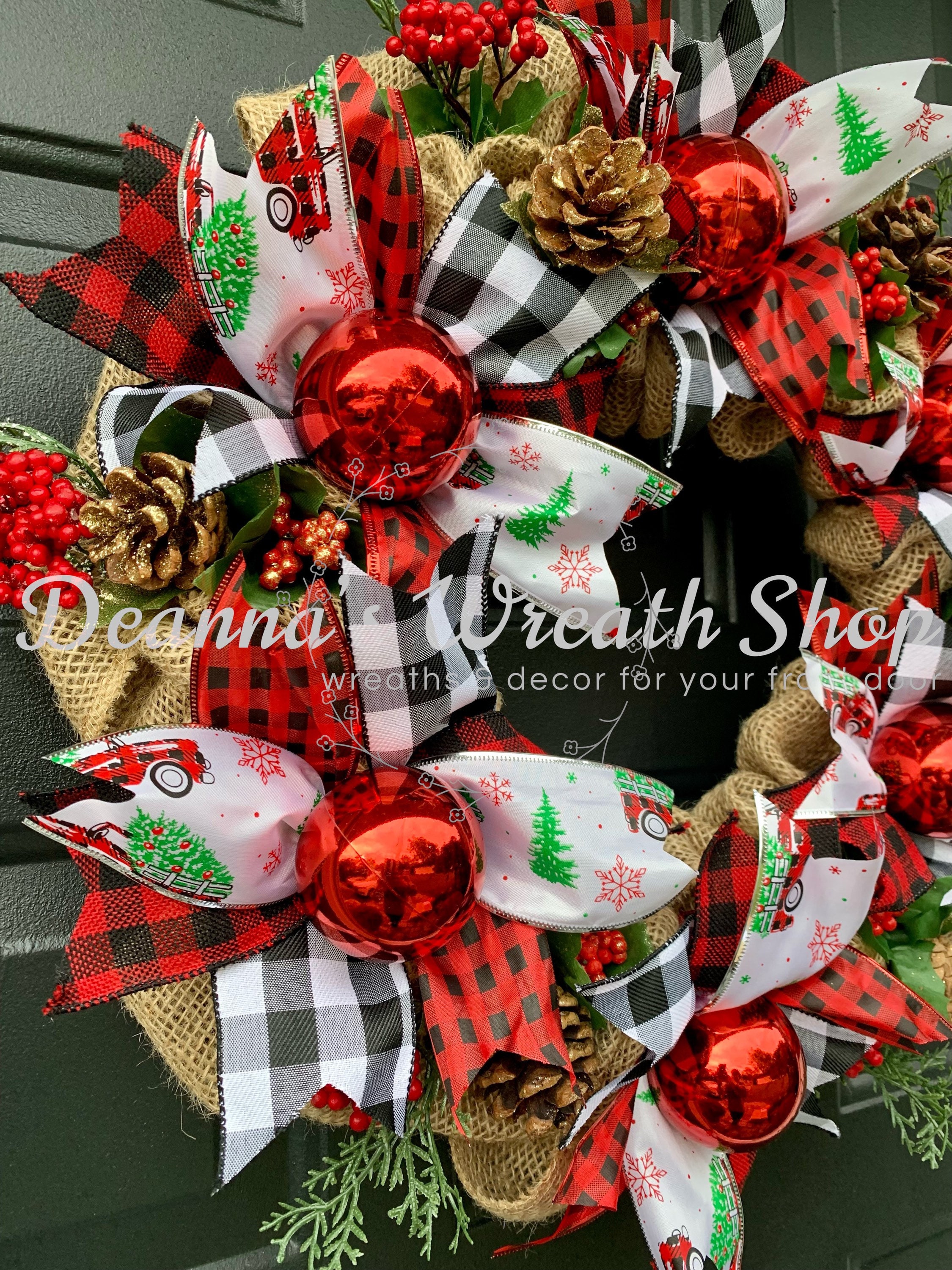Classic Christmas Ribbon Wreath - Etsy Canada