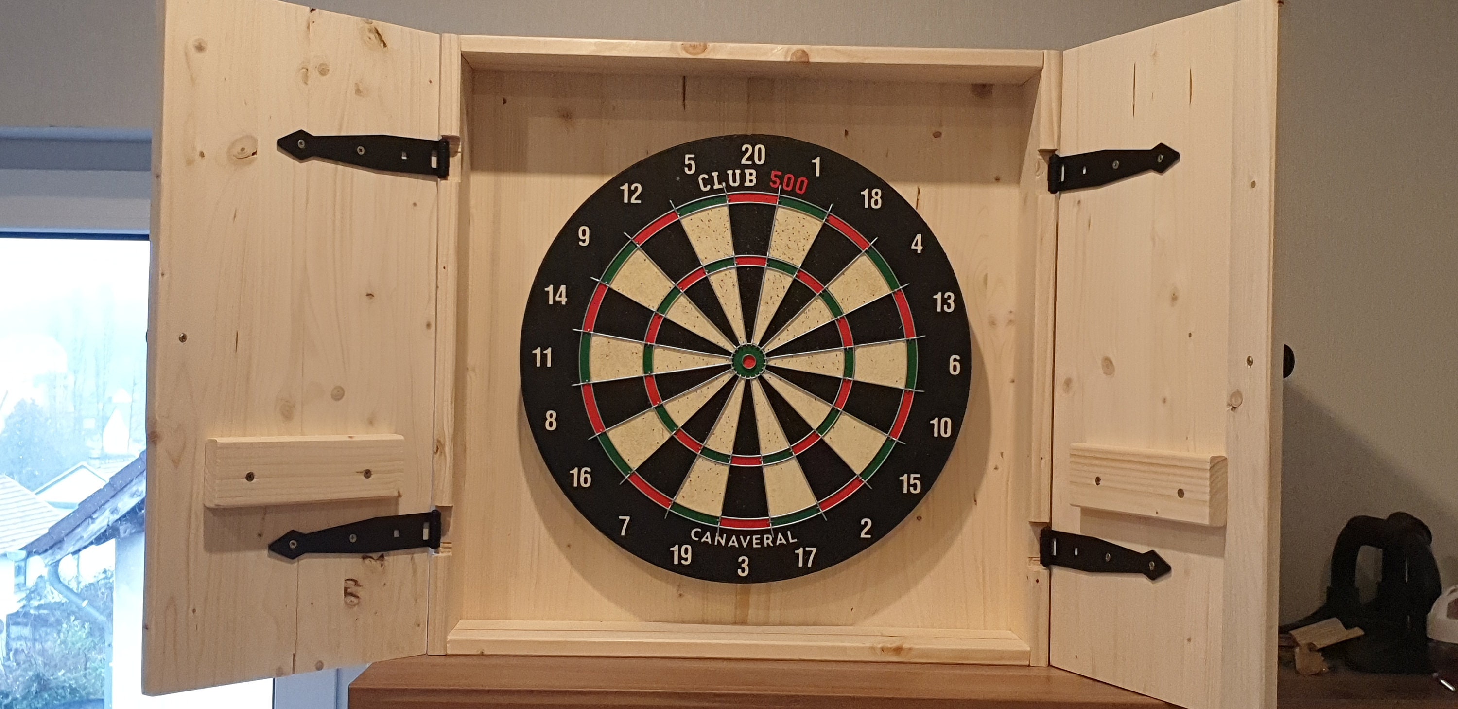 Dartschrank Dartboard Cabinet Komplettset