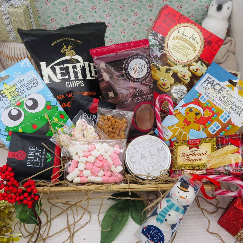 Food Family Gifts 60+ Gift Ideas for 2025