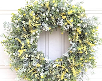 Spring wreath, Summer  wreath,Front door wreath, yellow and white floral wreath,yellow and white  wildflower wreath,farmhouse wreath,boxwood