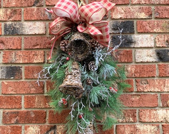 Christmas swag with bell,Rustic grapevine bell swag,Woodland swag with bells,Winter swag,Buffalo plaid ribbon woodland swag,cottage style